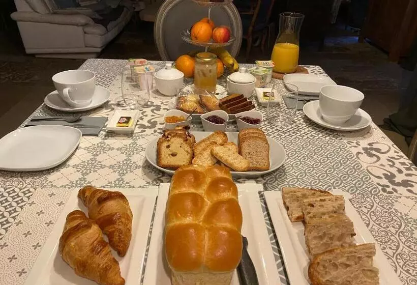 Aamiaismajoitus (B&B) Maison Galimard