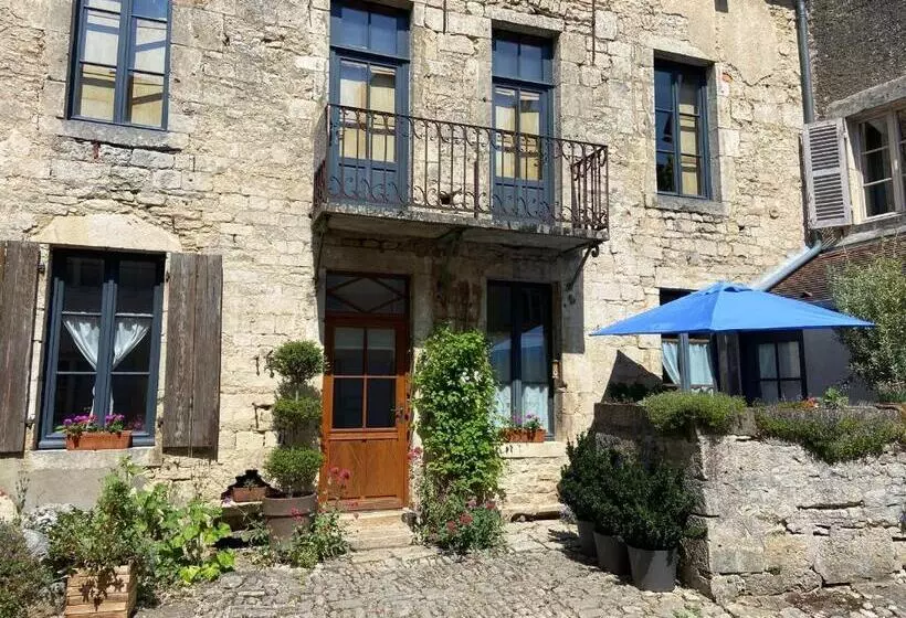 Aamiaismajoitus (B&B) Maison Galimard