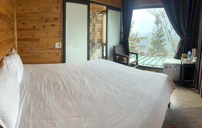 هتل Catcat Garden House