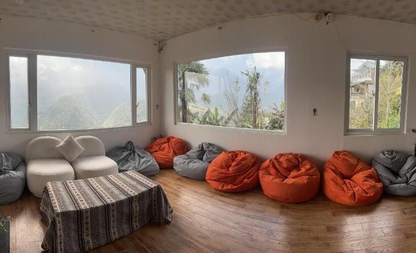 هتل Catcat Garden House