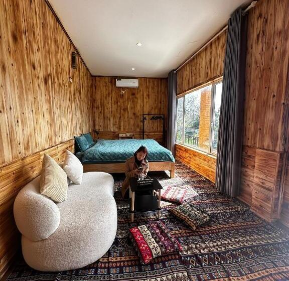 هتل Catcat Garden House