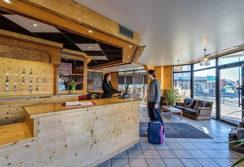 ホテル Hôtel Le Savoie