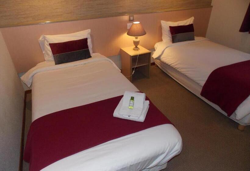 ホテル Hôtel Le Savoie