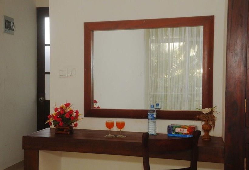 פנסיון New Shangrela Beach Resort