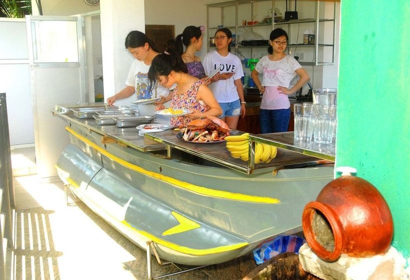 פנסיון New Shangrela Beach Resort