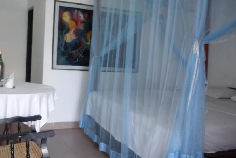 منتجع Deutsch Lanka Hotel & Restaurant