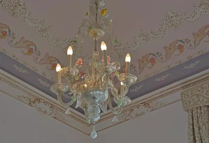 B&b Di Charme Camelie Palazzo Nicotra