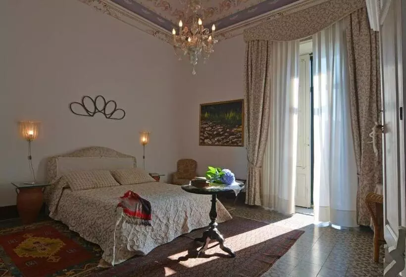 B&b Di Charme Camelie Palazzo Nicotra