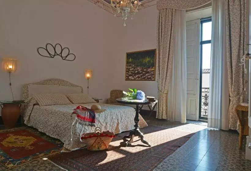 B&b Di Charme Camelie Palazzo Nicotra