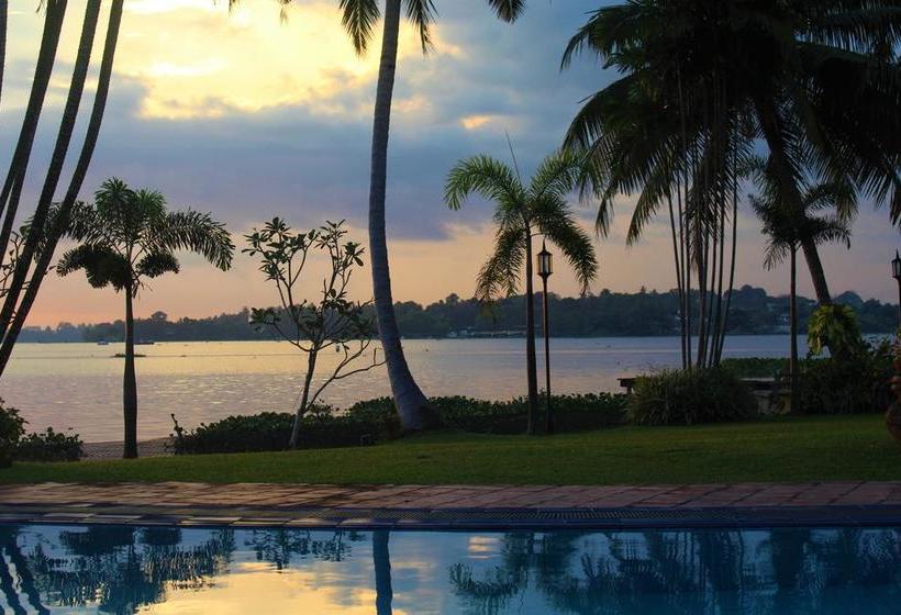 בית מלון כפרי Blue Water Villa