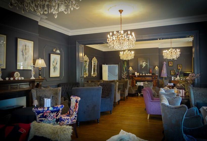 בית מלון כפרי Brockley Hall