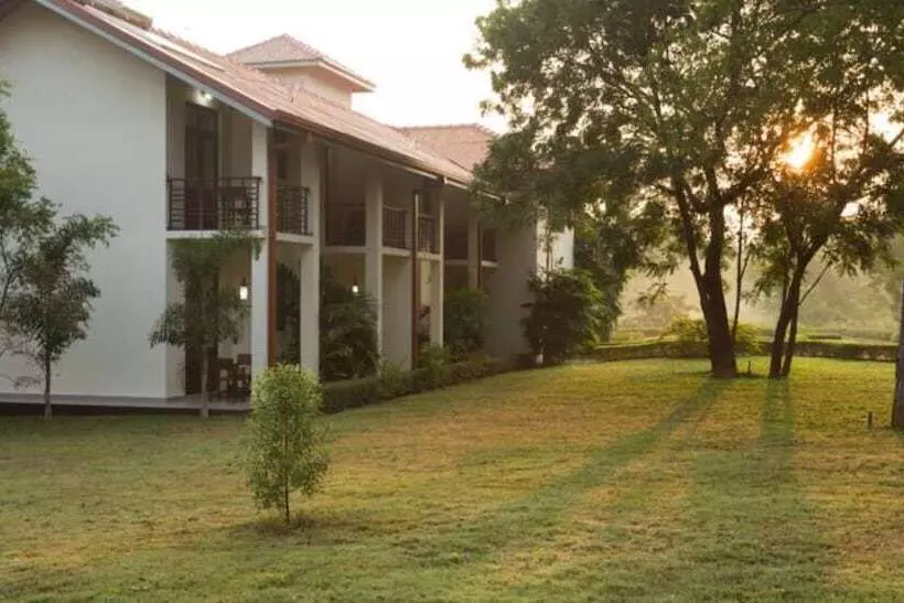 Hotel Chenra