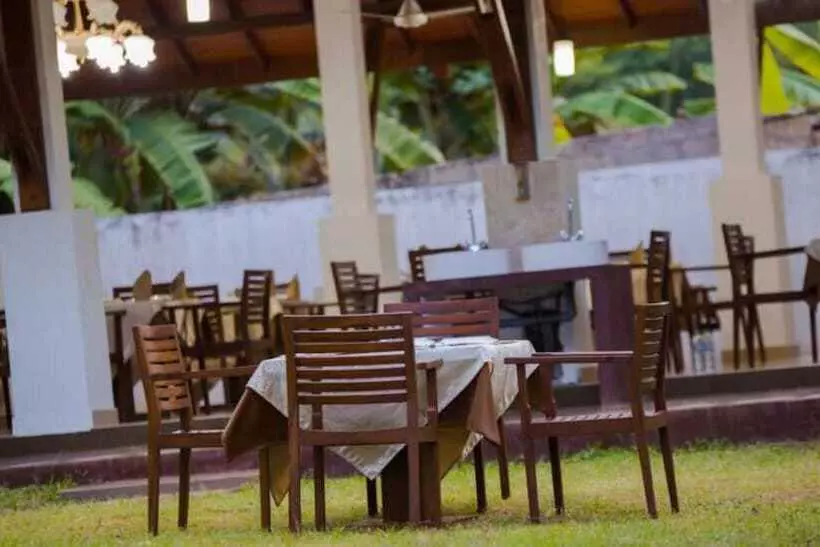 Hotel Chenra