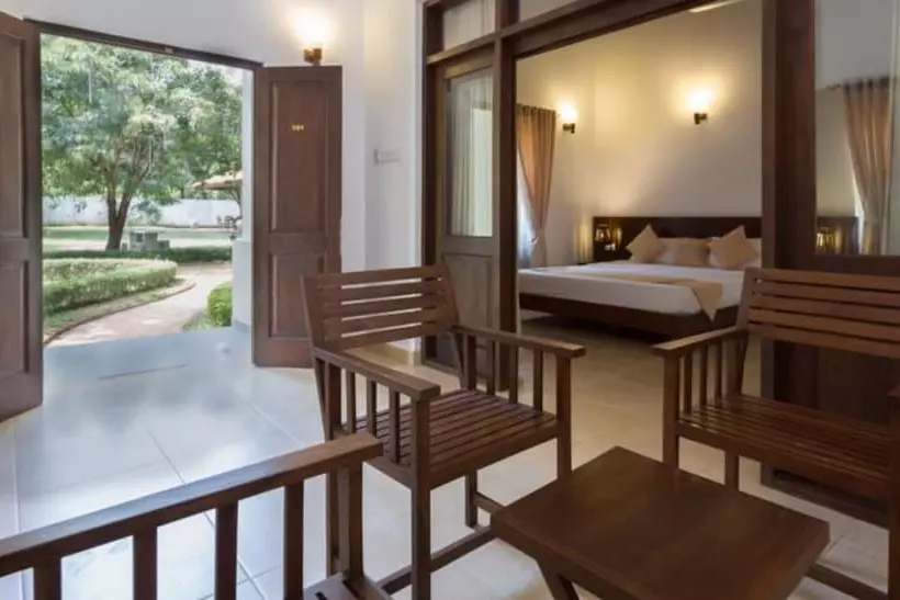 Hotel Chenra