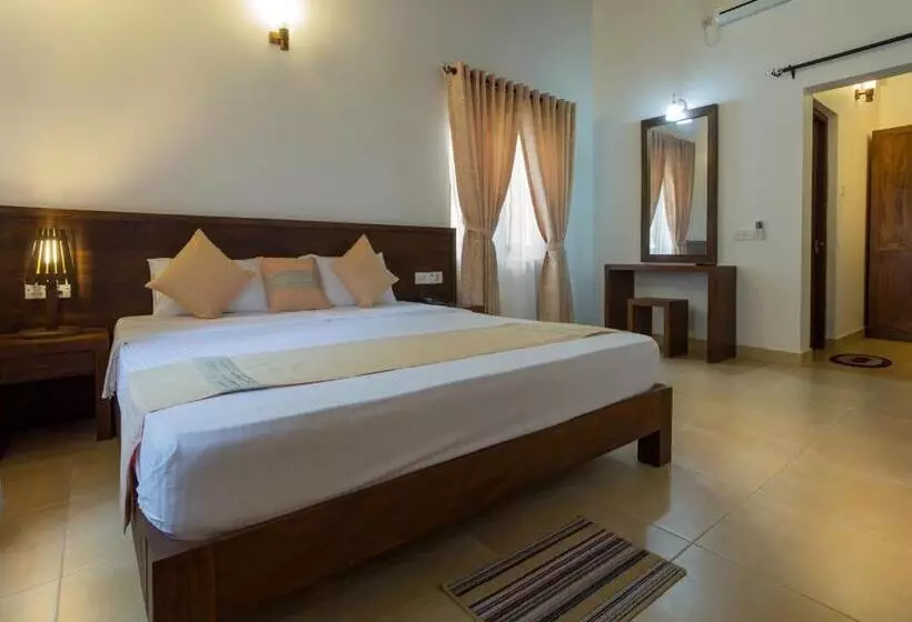 Hotel Chenra