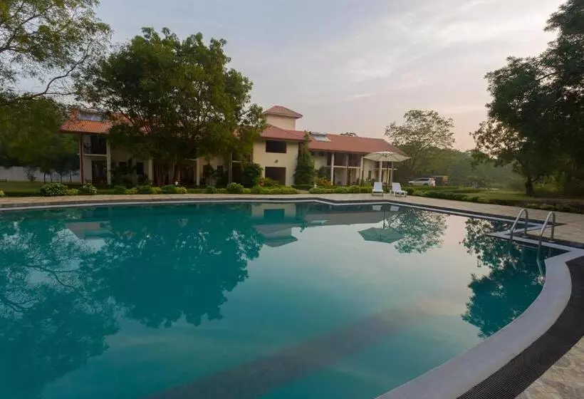 Hotel Chenra