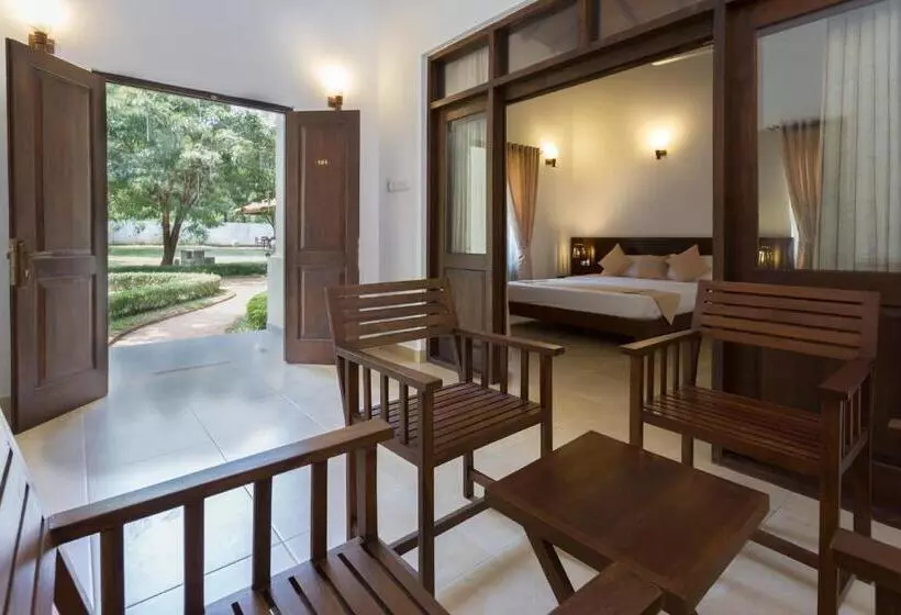 Hotel Chenra