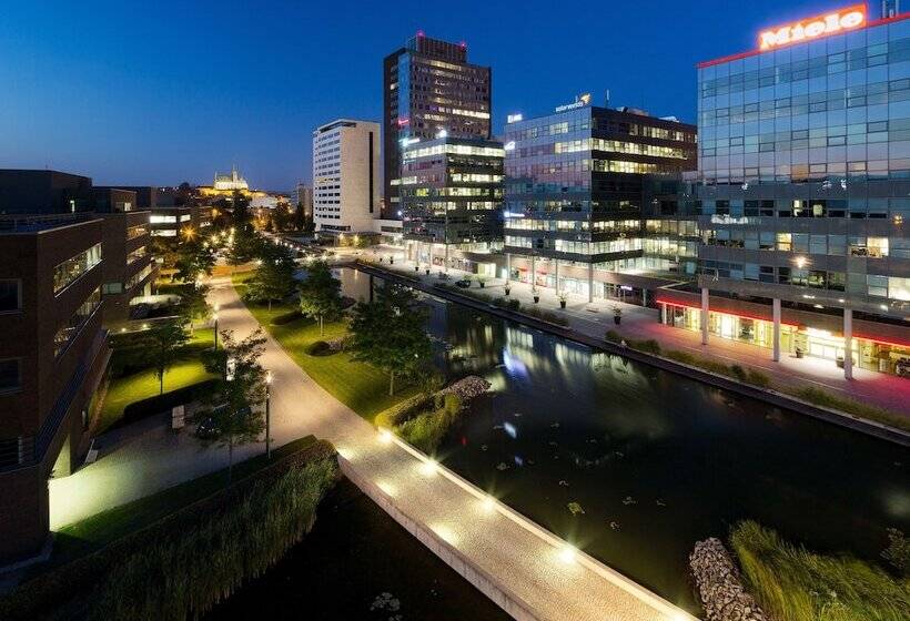 酒店 Courtyard By Marriott Brno