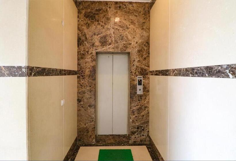 Hotel Fabexpress Llyod Residency