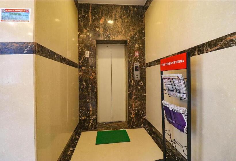 Hotel Fabexpress Llyod Residency