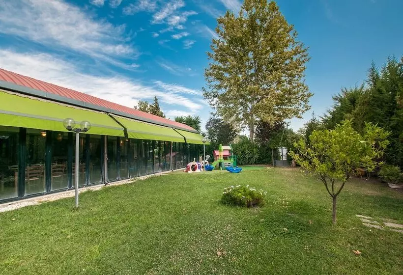 هتل La Vecchia Fattoria