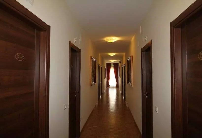 هتل La Vecchia Fattoria