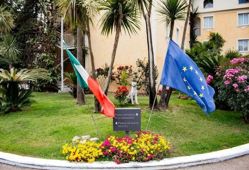 Hotelli Mediterraneo
