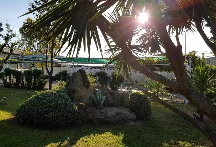 Hotelli Mediterraneo