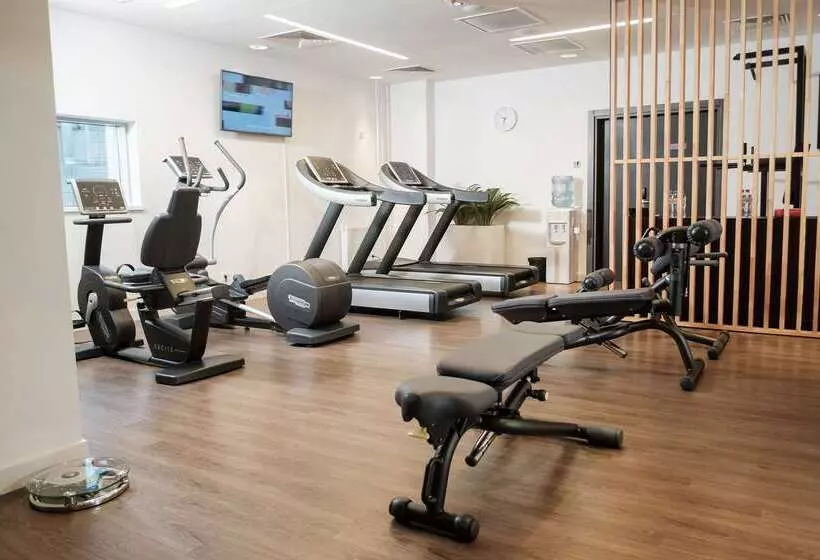 هتل Park Inn By Radisson Novokuznetsk