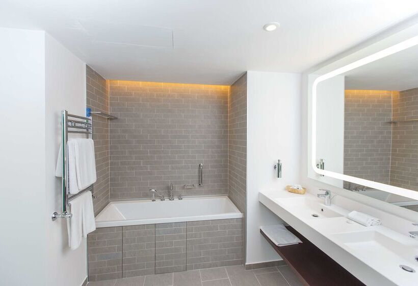 فندق Park Inn By Radisson Novokuznetsk