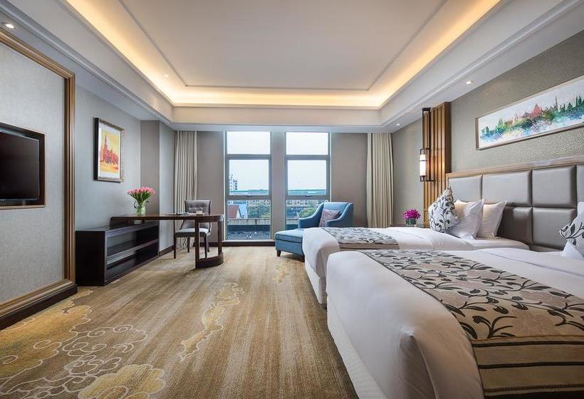 호텔 Ramada Shanghai Eastpudong International Airport