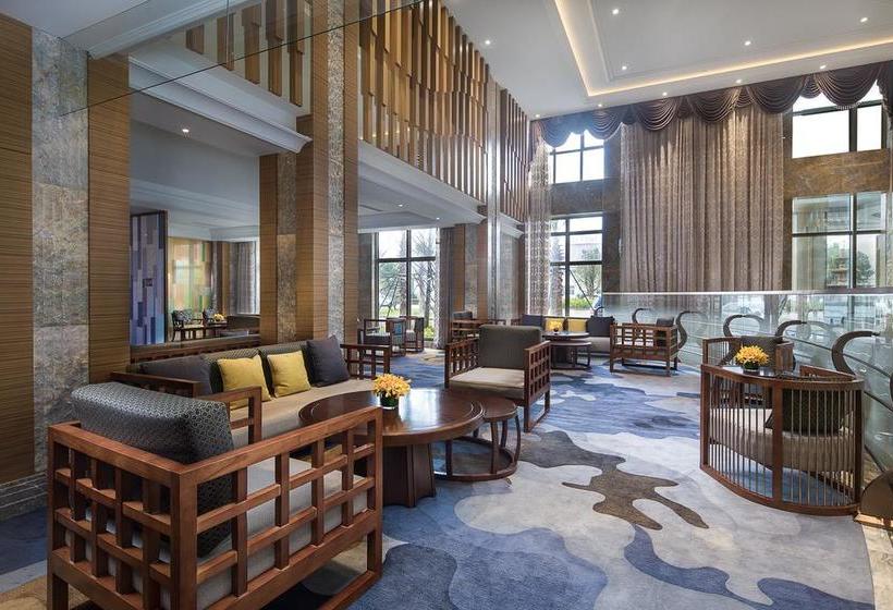 호텔 Ramada Shanghai Eastpudong International Airport