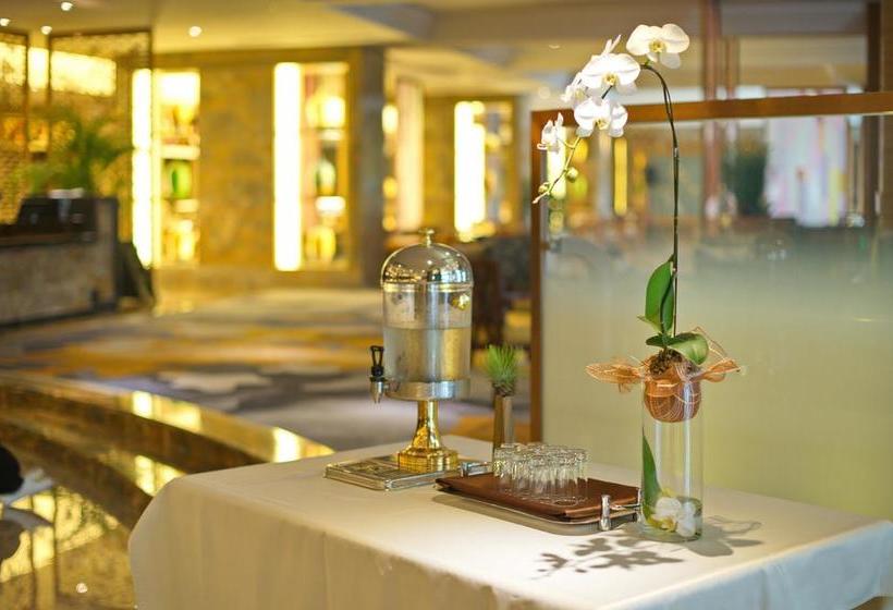 호텔 Ramada Shanghai Eastpudong International Airport