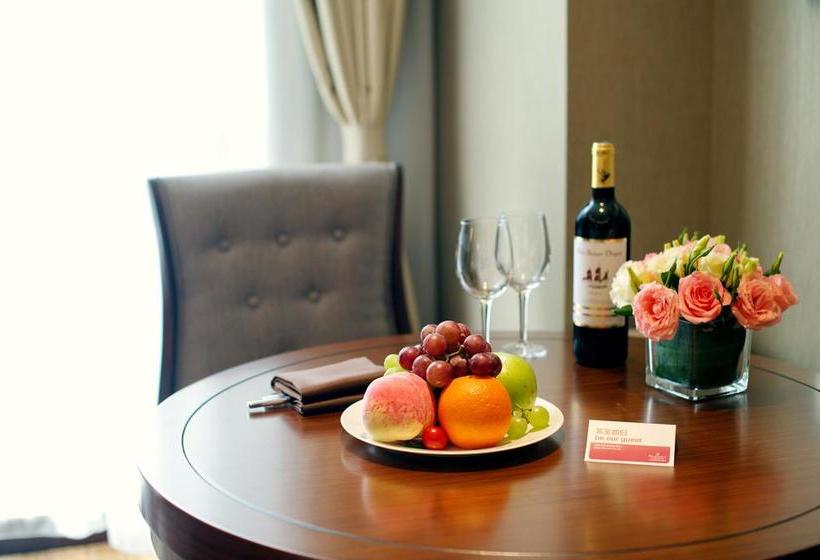 호텔 Ramada Shanghai Eastpudong International Airport