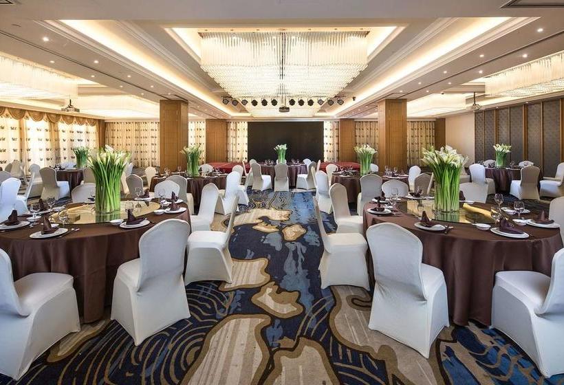 호텔 Ramada Shanghai Eastpudong International Airport