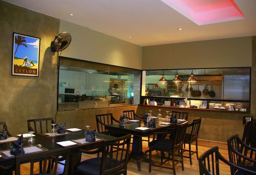 בית מלון כפרי Sea Port