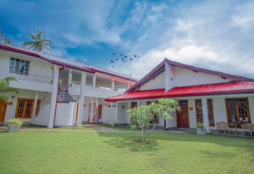 호텔 The Lilac Inn