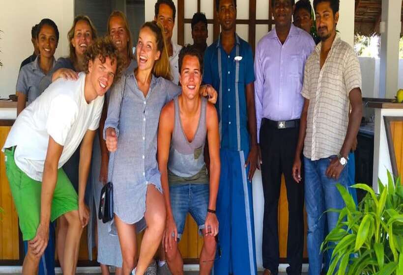 호텔 The Lilac Inn