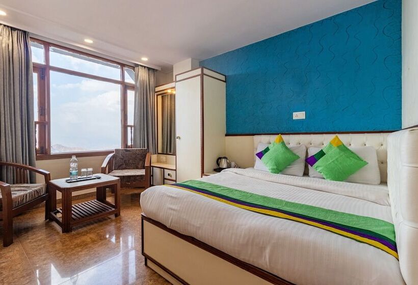 Hotelli Treebo Varuna With Mountain View