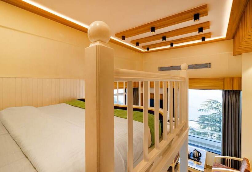 Hotelli Treebo Varuna With Mountain View