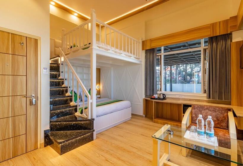 Hotelli Treebo Varuna With Mountain View