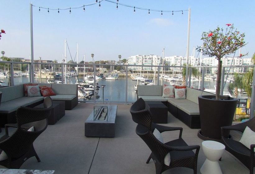 Miracle Mile Apartments With Full Amenities