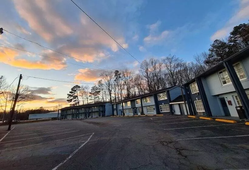モーテル Budget Inn Roxboro