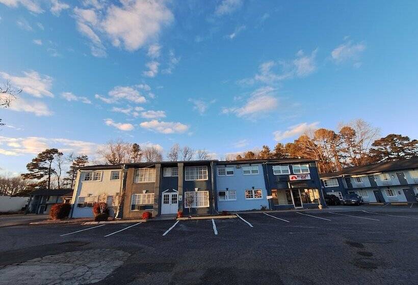 מוטל Budget Inn Roxboro