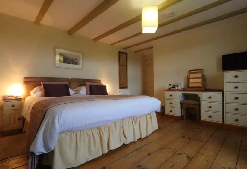 Majatalo Carraw Bed & Breakfast
