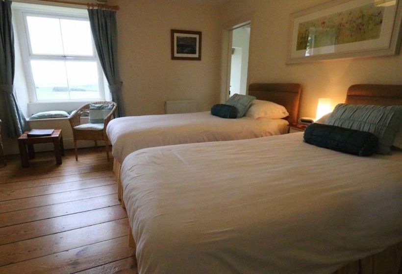 ペンション Carraw Bed & Breakfast