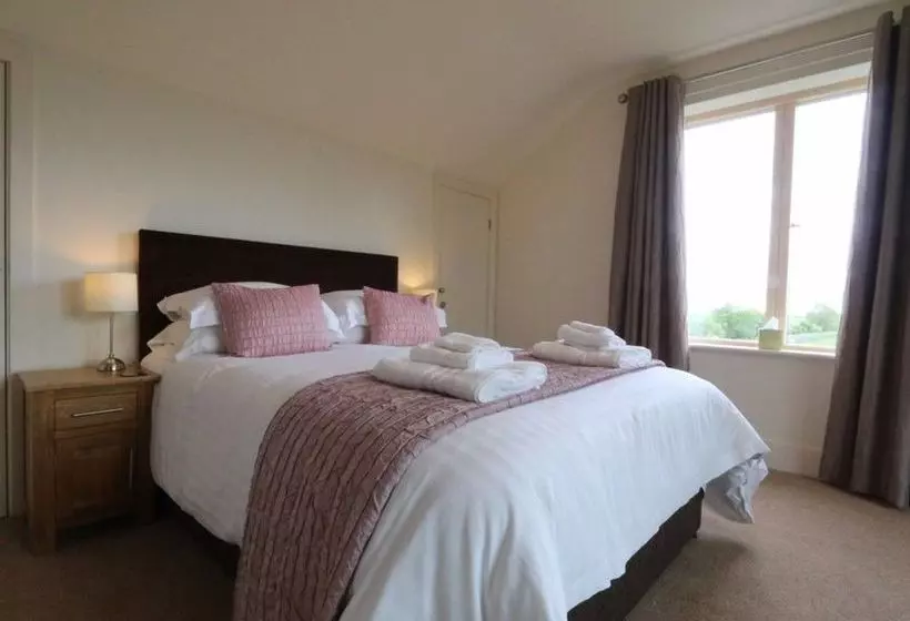Majatalo Carraw Bed & Breakfast