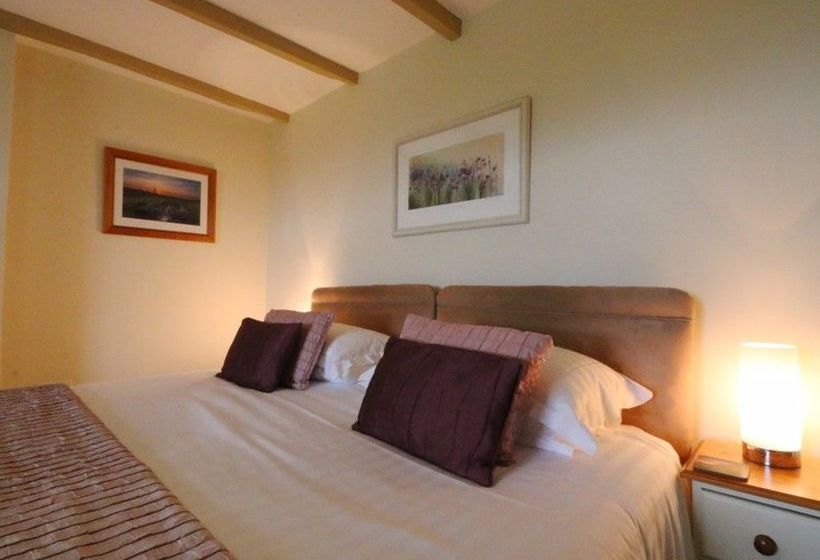 ペンション Carraw Bed & Breakfast