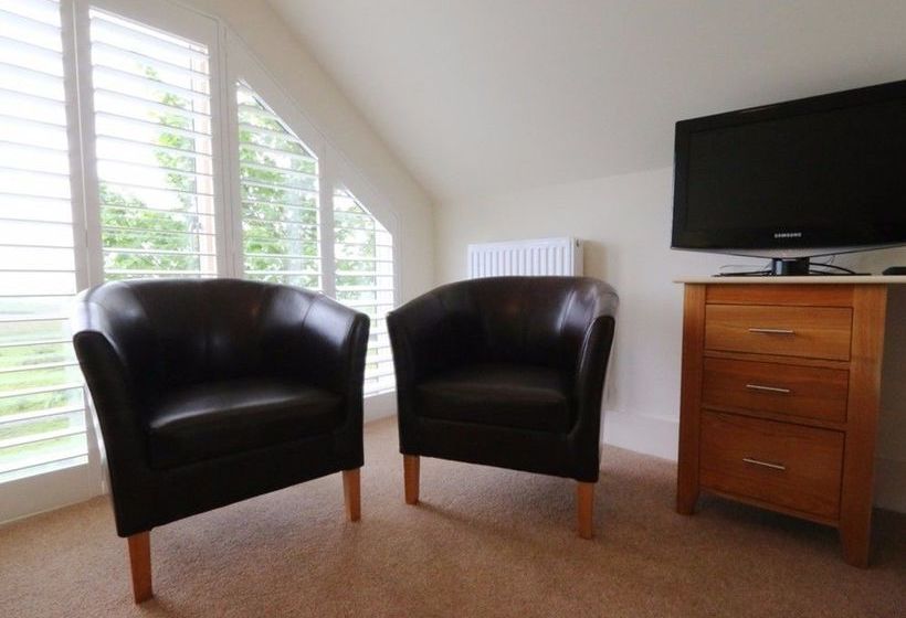 ペンション Carraw Bed & Breakfast