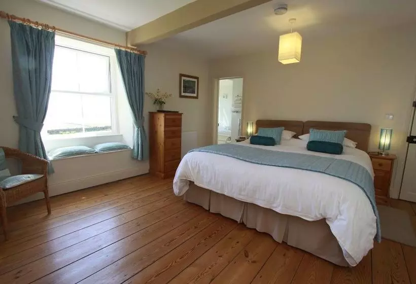 Majatalo Carraw Bed & Breakfast